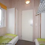 4 Personen Mit Privatem Bootsteg, Direkte Seelage, Kanu, Sauna Und Kaminofen In *