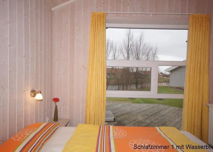 4 Personen Mit Privatem Bootsteg, Direkte Seelage, Kanu, Sauna Und Kaminofen In